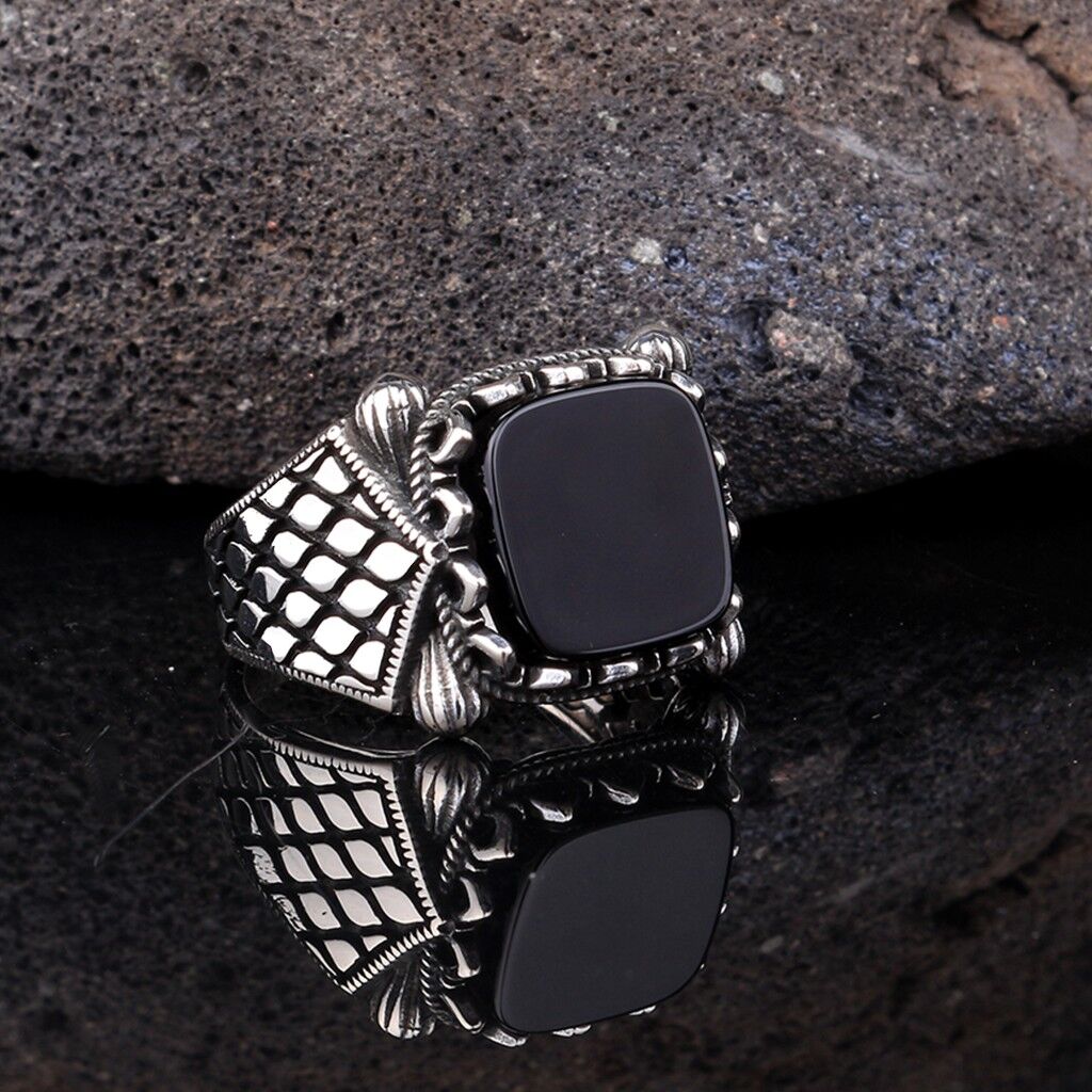 925 AYAR GÜMÜŞ ONIXY TAŞLI MODEL YÜZÜK