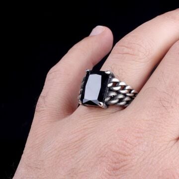 Siyah Renk Zirkon Taşlı Örgü Model Gümüş Erkek Yüzük