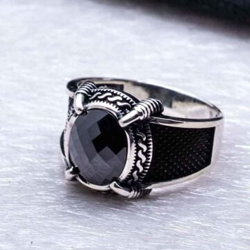 925 Ayar Gümüş Siyah Taşlı Yüzük