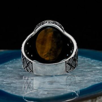 Oval Kaplan Gözü Taşlı Örgü Desenli Erkek Gümüş Yüzük