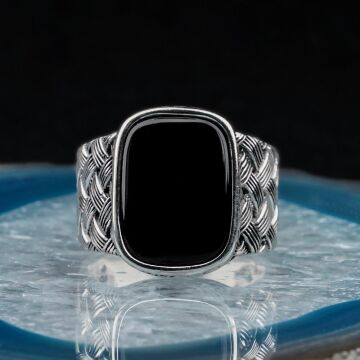 Dikdörtgen Oniks Taşlı Örgü Desenli Erkek Gümüş Yüzük
