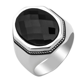 Sekizgen Tasarımlı Siyah Zirkon Taşlı Parlak 925 Ayar Gümüş Yüzük