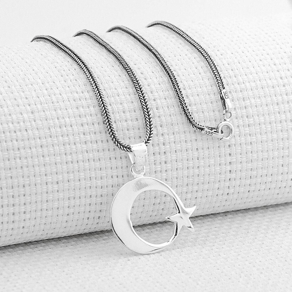 Çift Taraflı Ayyıldız Tasarımlı Vatan Yazılı 925 Ayar Gümüş Erkek Kolye