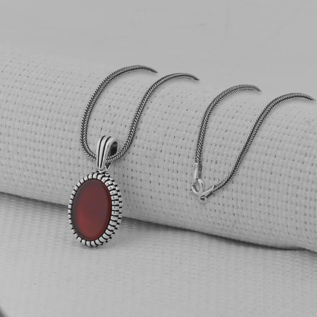 Kırmızı Akik Taşlı Oval 925 Ayar Erkek Gümüş Kolye