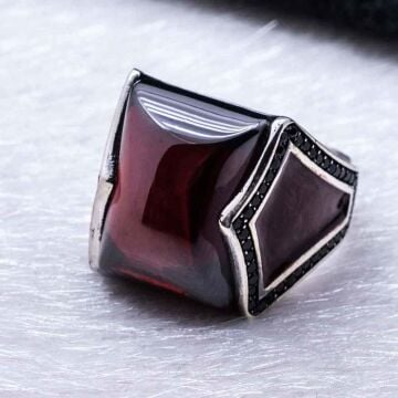 Muhteşem Tasarım Kırmızı  Zirkon Taşlı Gümüş Yüzük