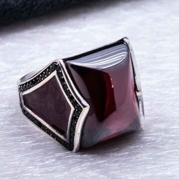 Muhteşem Tasarım Kırmızı  Zirkon Taşlı Gümüş Yüzük