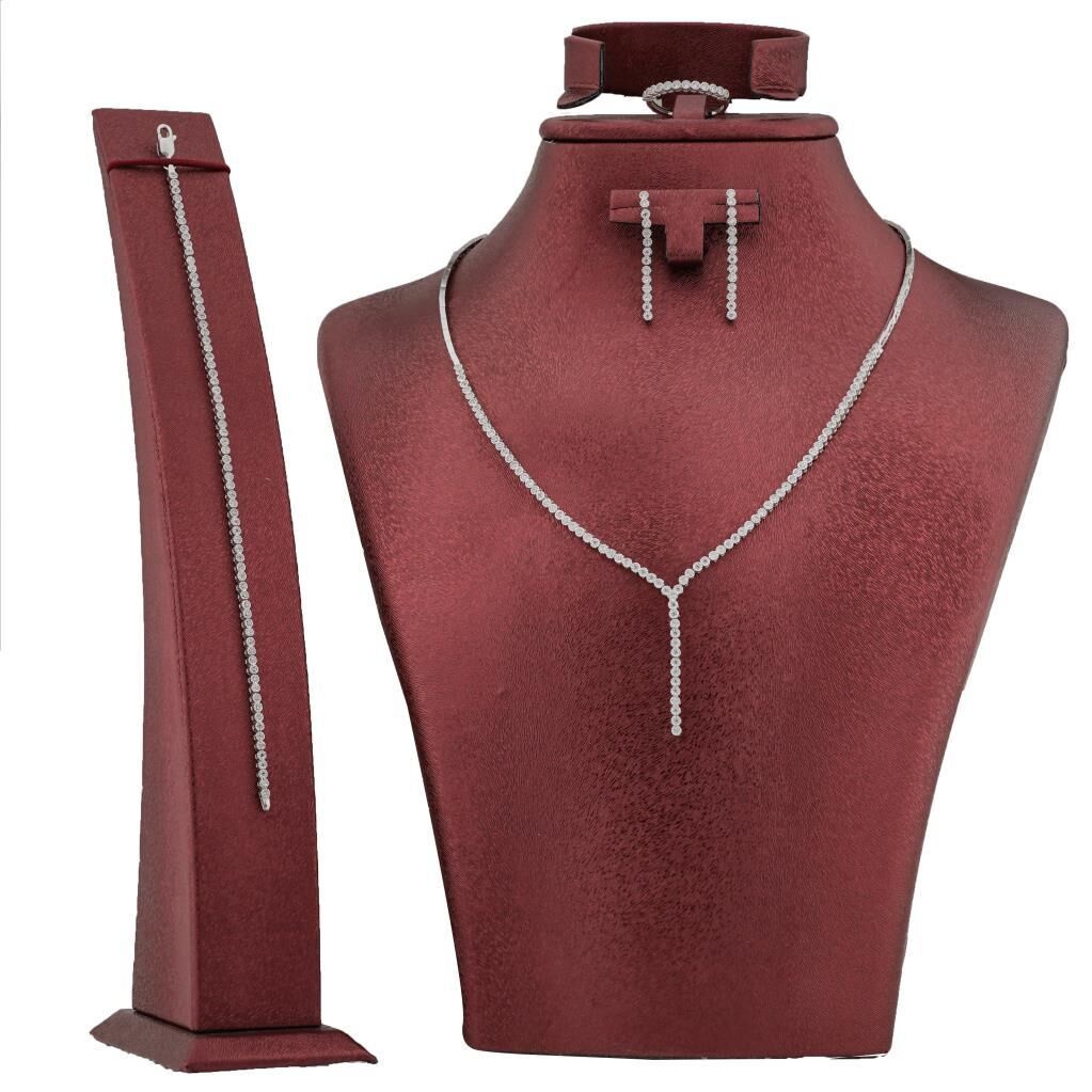 Yuvarlak Tasarımlı Gümüş Bayan Set