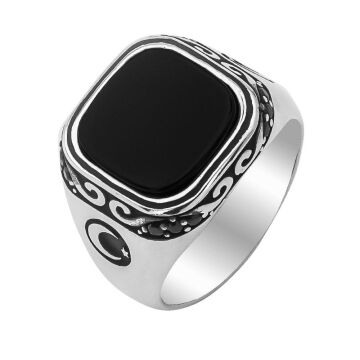 Siyah Oniks Taşlı Ayyıldız Tasarımlı Gümüş Erkek Yüzük