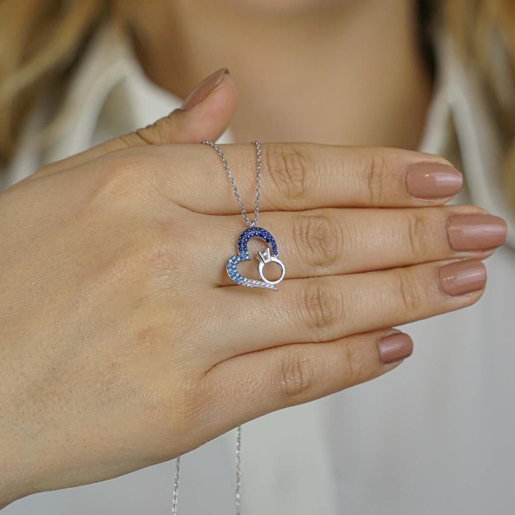 Renk Geçişli Kalp Tasarımlı Yüzük Detaylı 925 Ayar Gümüş Kadın Kolye