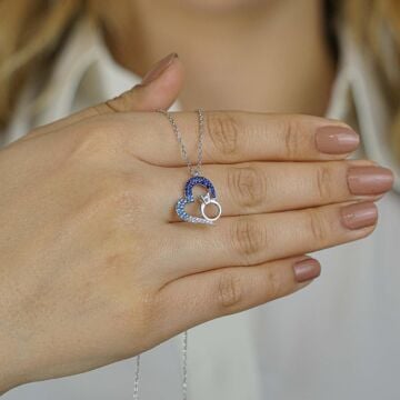 Renk Geçişli Kalp Tasarımlı Yüzük Detaylı 925 Ayar Gümüş Kadın Kolye