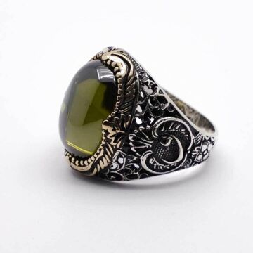 925 Ayar Gümüş Vav Detaylı Sarı Zirkon Taşlı Erkek Yüzük