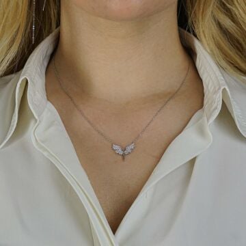 Melek Tasarımlı Beyaz Zirkon Taşlı 925 Ayar Gümüş Kadın Kolye