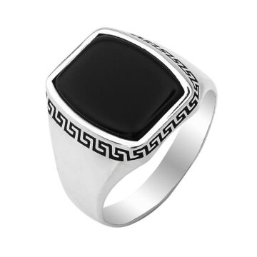 Siyah Oniks Taşlı Desenli Parlak 925 Ayar Gümüş Erkek Yüzük