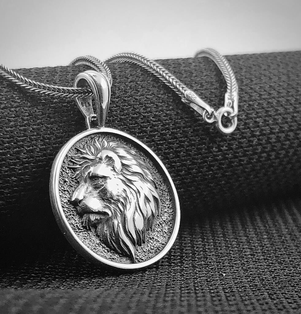 Aslan Tasarımlı 925 Ayar Gümüş Kolye