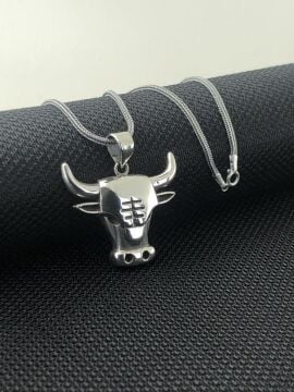 Boğa Kafası Tasarımlı 925 Ayar Gümüş Kolye
