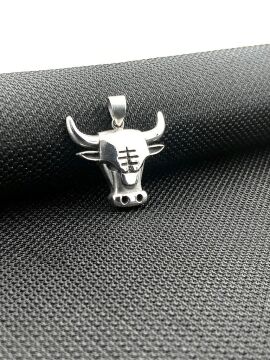 Boğa Kafası Tasarımlı 925 Ayar Gümüş Kolye Ucu