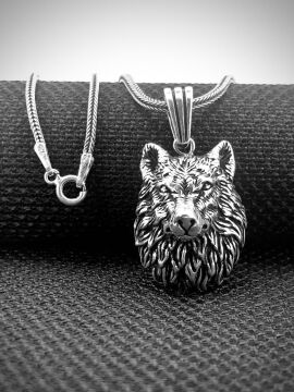 Kurt Kafası Tasarımlı 925 Ayar Gümüş Kolye