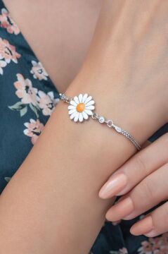 Şık Tasarımlı Gümüş Papatya Bayan Bileklik
