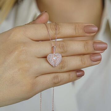 Kalp Tasarımlı İsim Harf Yazılabilir Açılıp Kapanabilir 925 Ayar Gümüş Kadın Kolye Rose