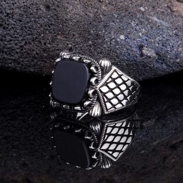 925 AYAR GÜMÜŞ ONIXY TAŞLI MODEL YÜZÜK