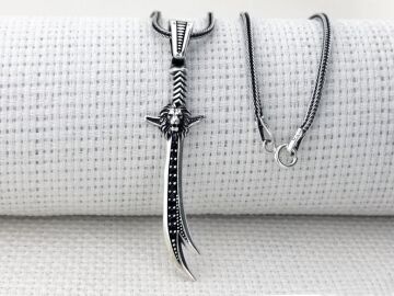 Aslan Zülfikar Kılıç Tasarımlı 925 Ayar Gümüş Kolye