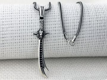 Aslan Zülfikar Kılıç Tasarımlı 925 Ayar Gümüş Kolye