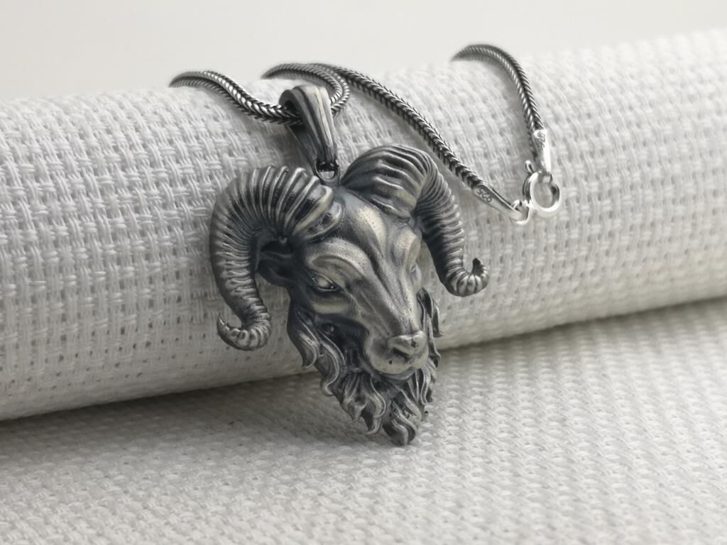 Sakallı Koç Başı Üç Boyut Tasarımlı 925 Ayar Gümüş Kolye