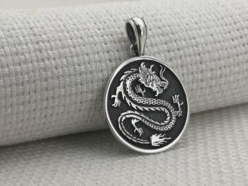 Ejderha Tasarımlı 925 Ayar Gümüş Kolye Ucu