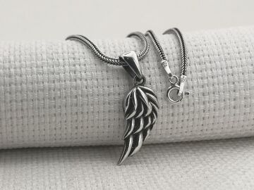 Kanat Tasarımlı 925 Ayar Gümüş Kolye