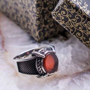 Akik Taşlı Kartal Pençesi Gümüş Yüzük