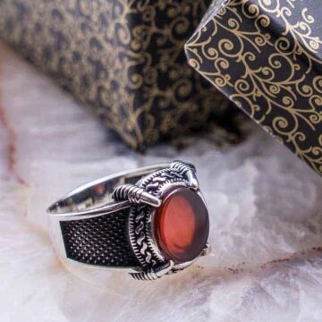 Akik Taşlı Kartal Pençesi Gümüş Yüzük