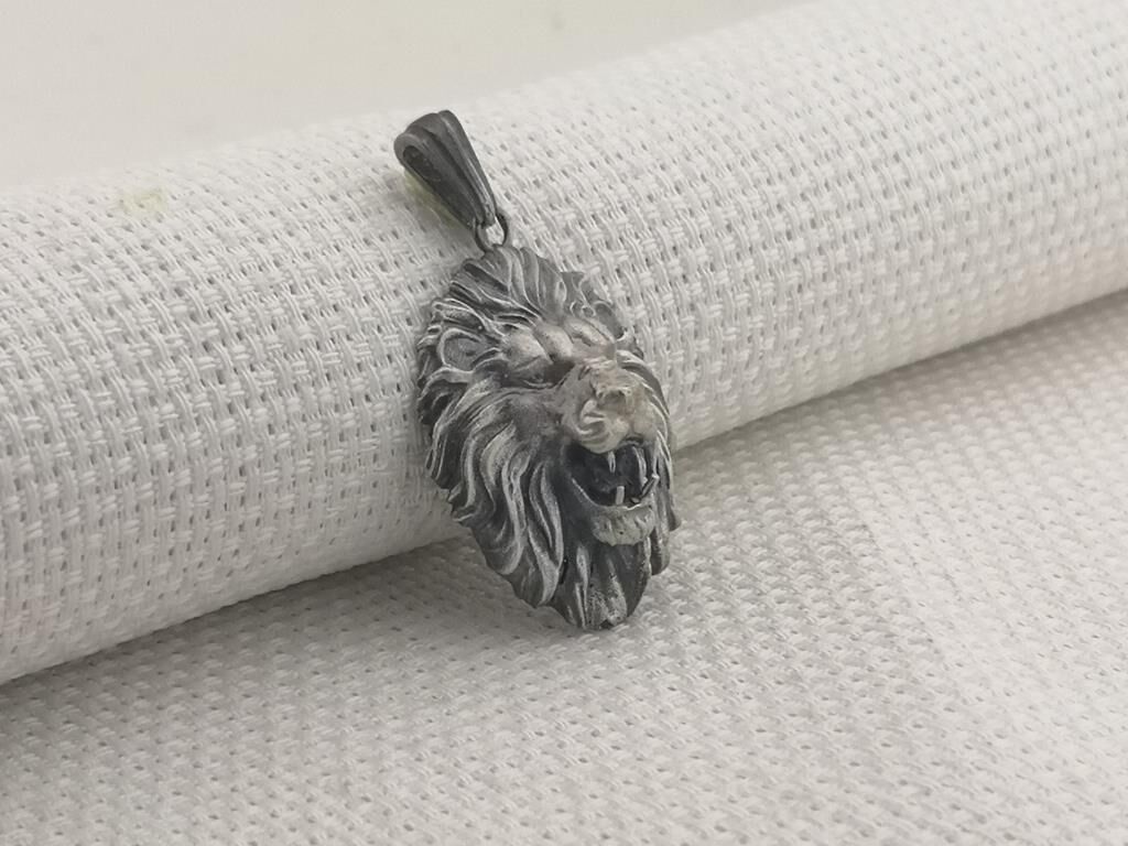 Kükreyen Aslan Üç Boyut Tasarımlı 925 Ayar Gümüş Kolye Ucu