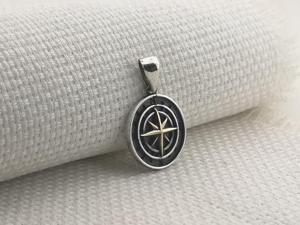 Pusula Tasarımlı 925 Ayar Gümüş Kolye Ucu