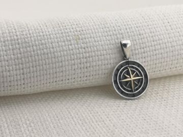 Pusula Tasarımlı 925 Ayar Gümüş Kolye Ucu