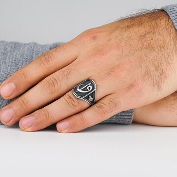 Elif Vav Tasarımlı Tuğra Motifli 925 Ayar Gümüş Yüzük