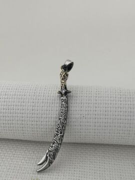 La Feta İlla Ali La Seyfe İlla Zülfikar Yazılı Beyaz Taşlı Gümüş Kolye Ucu