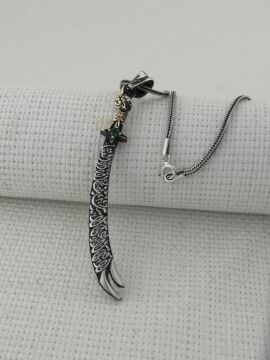 La Feta İlla Ali La Seyfe İlla Zülfikar Yazılı Yeşil Taşlı 925 Ayar Gümüş Kolye