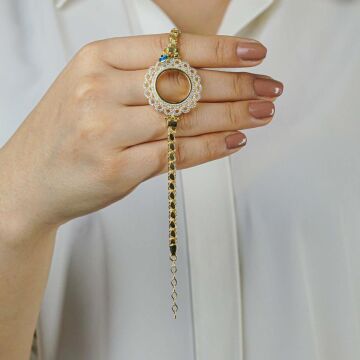 Sonsuzluk Tasarımlı Pullu Zincirli Nazarlı Altın Kaplama Çeyreklik 925 Gümüş Kadın Bileklik