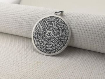 Büyük Boy Esmaül Hüsna Dualı 925 Ayar Gümüş Kolye Ucu