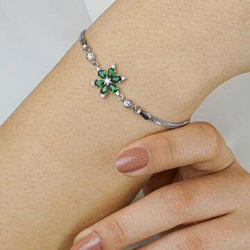 Yeşil Lotus Çiçeği Tasarımlı 925 Ayar Gümüş Kadın Bileklik