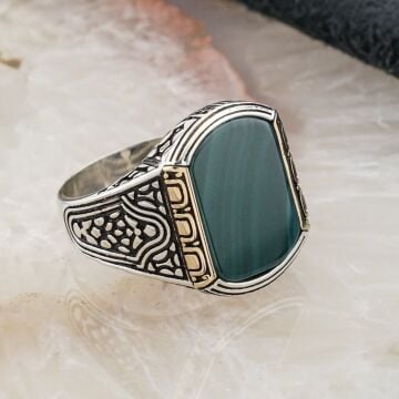 Yeşil Akik Taşlı  Gümüş Erkek  Yüzük