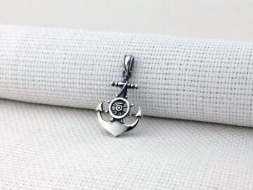 Çapa Dümen Tasarımlı 925 Ayar Gümüş Kolye Ucu