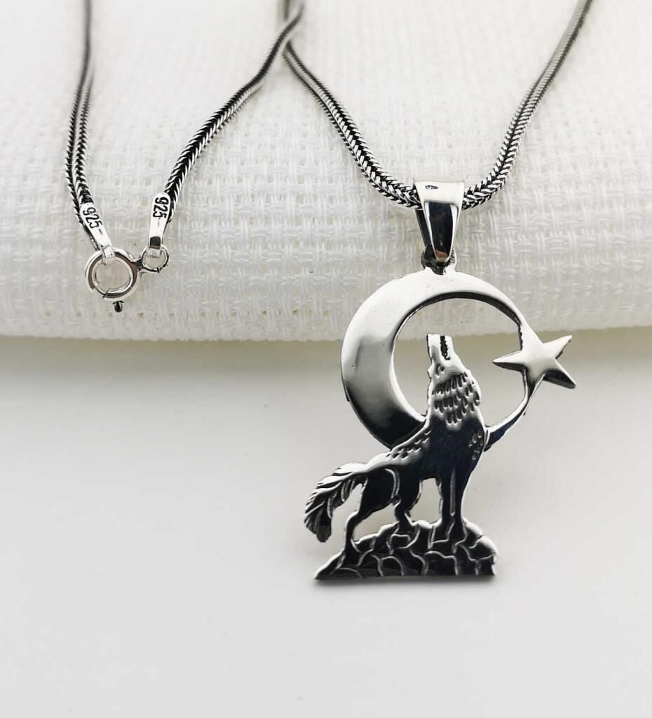 925 Ayar Gümüş Bozkurt Erkek  Kolye