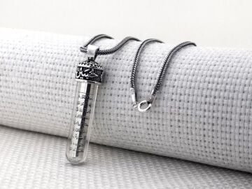 Ayetel Kürsi Dualı Zemzem Sulu Hüseyn Yazılı 925 Ayar Gümüş Cevşen Kolye