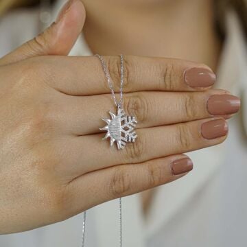 Güneş ve Kar Tanesi 925 Ayar Gümüş Kolye