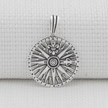 Açı Tasarımlı 925 Ayar Gümüş Pusula Kolye Ucu