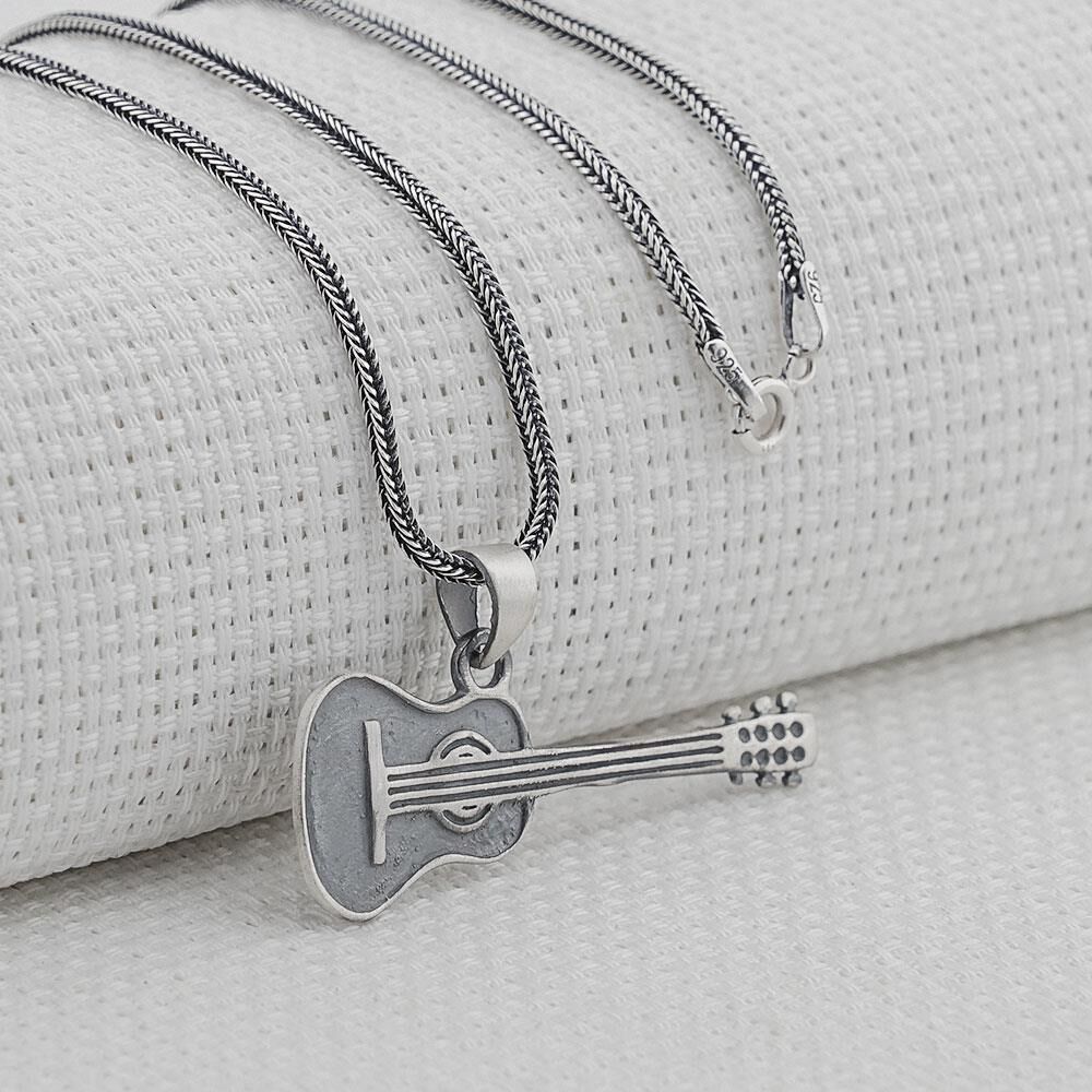 Gitar Tasarımlı 925 Ayar Gümüş Kolye