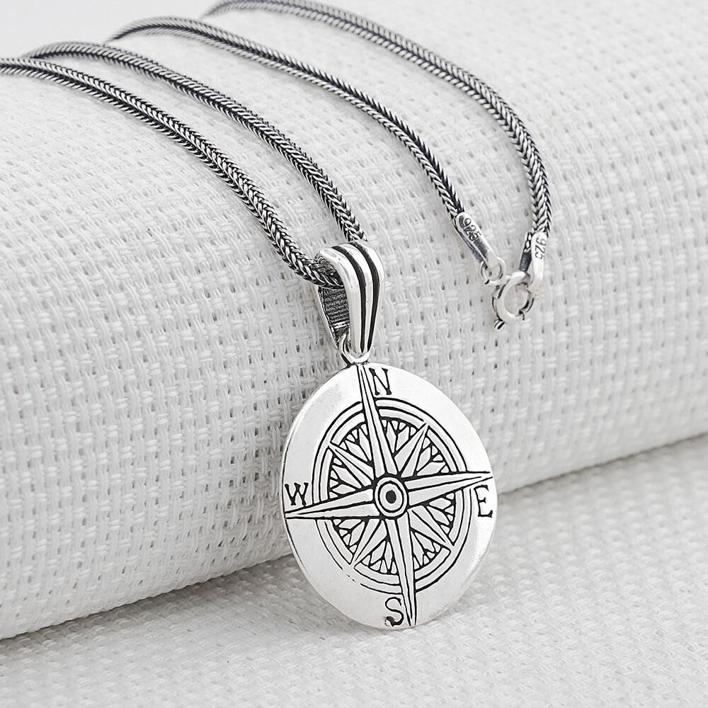 Pusula Yön Tasarımlı 925 Ayar Gümüş Kolye