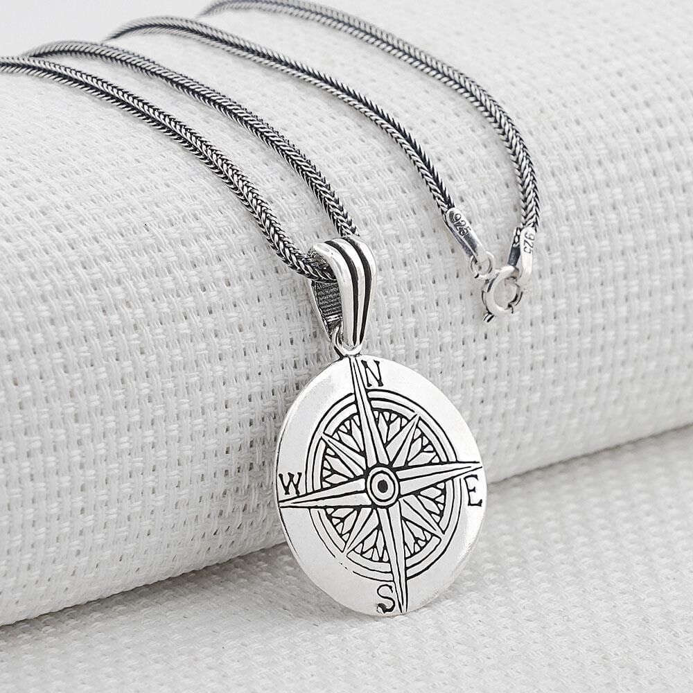 Pusula Yön Tasarımlı 925 Ayar Gümüş Kolye