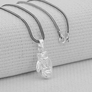 Boks Eldiveni Tasarımlı 925 Ayar Gümüş Kolye Küçük Boy